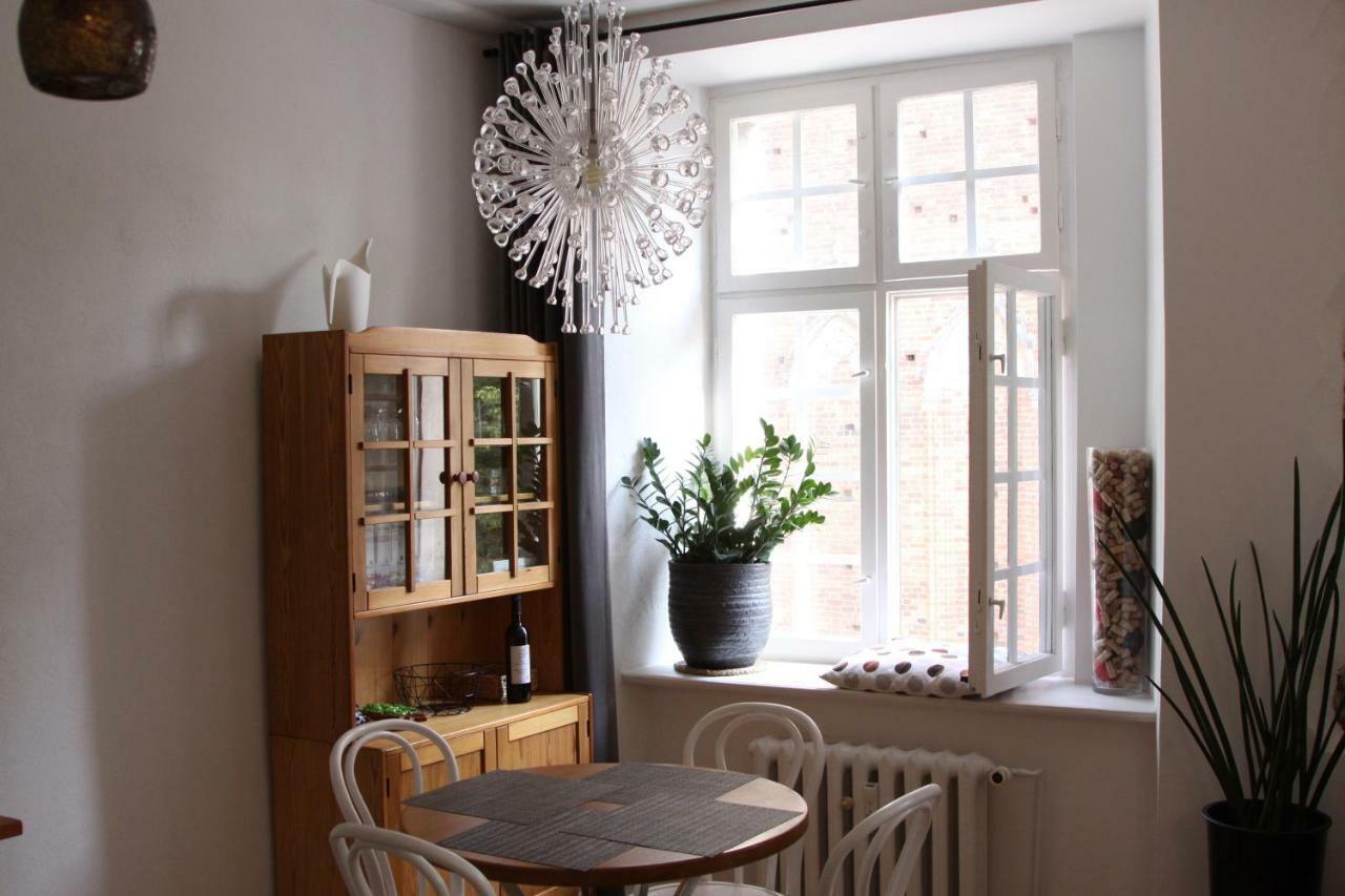 Apartament Przy Katedrze Torun Exterior photo